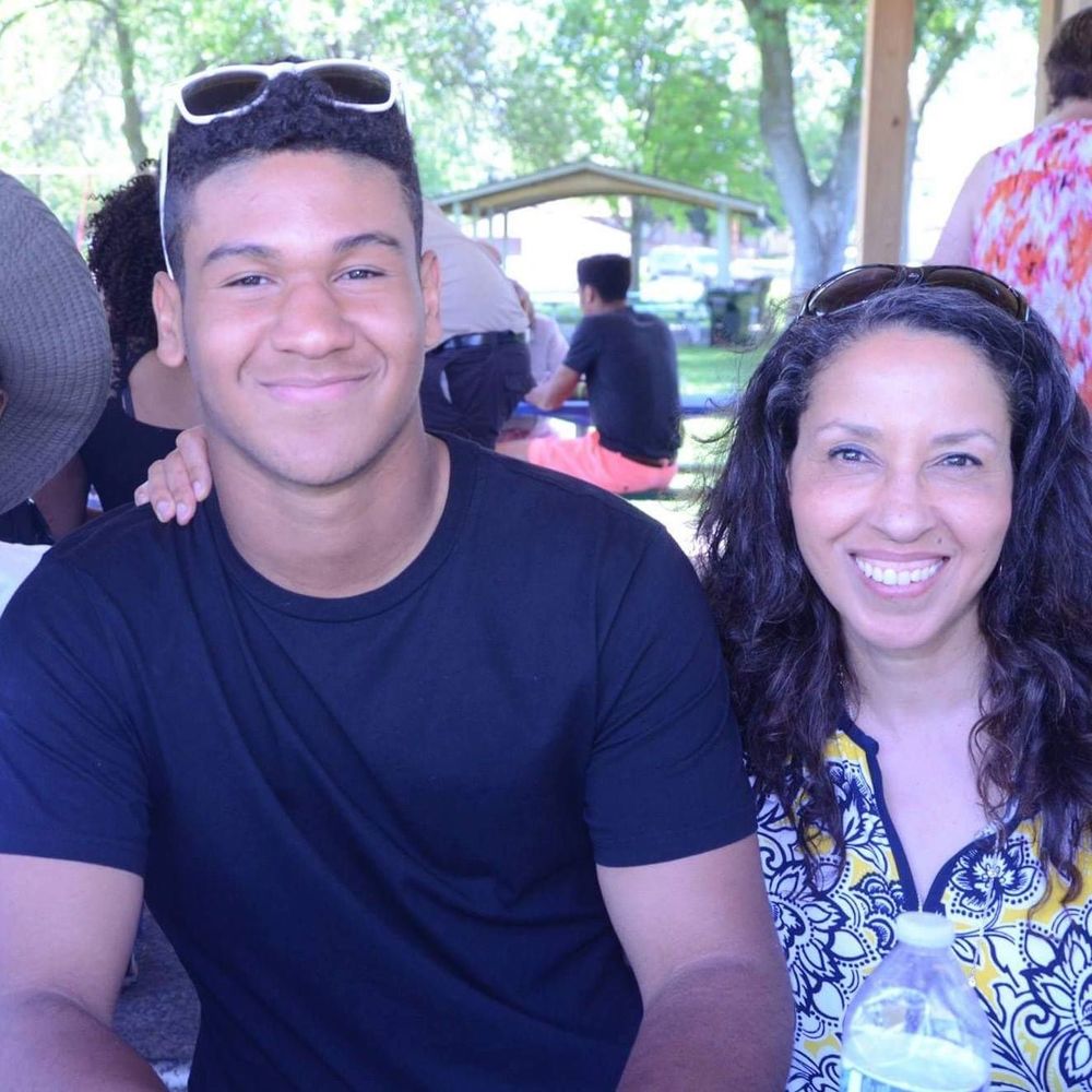 Meet your Posher, Aisha